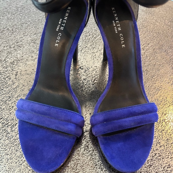 Kenneth Cole New York Cobalt Blue Heels